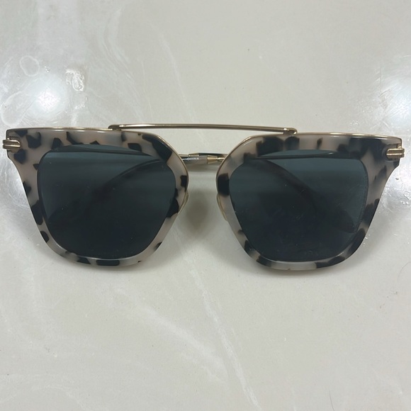 Bundle of 3 Quay Australia sunglasses - Picture 11 of 14